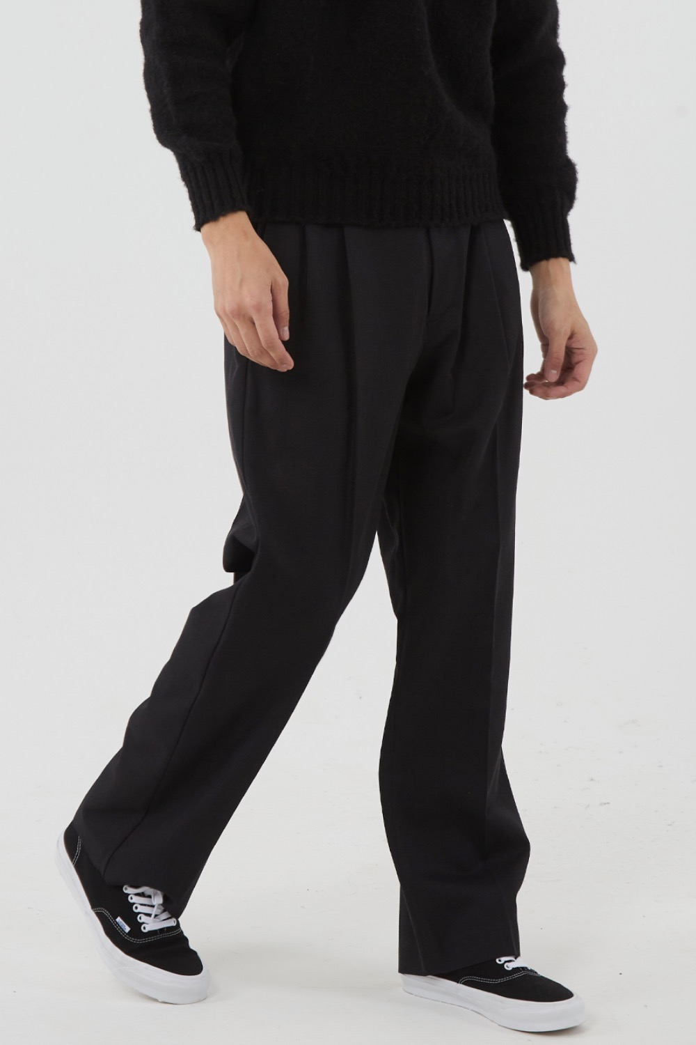 2PLEATS STRAIGHT TROUSERS CHARCOAL