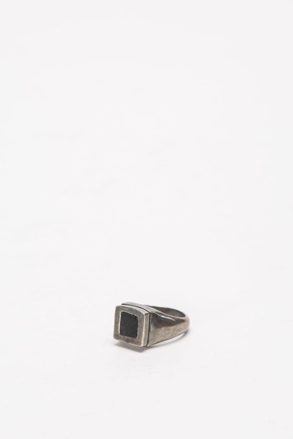 (23SS) BRUSHED SILVER 925 - RING WITH KANGAROO LEATHER DETAILS
